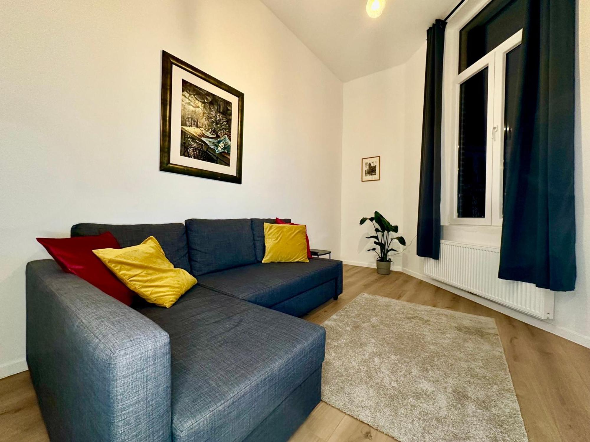 Luxury Suites Mons By Rikas Hotels Exteriör bild